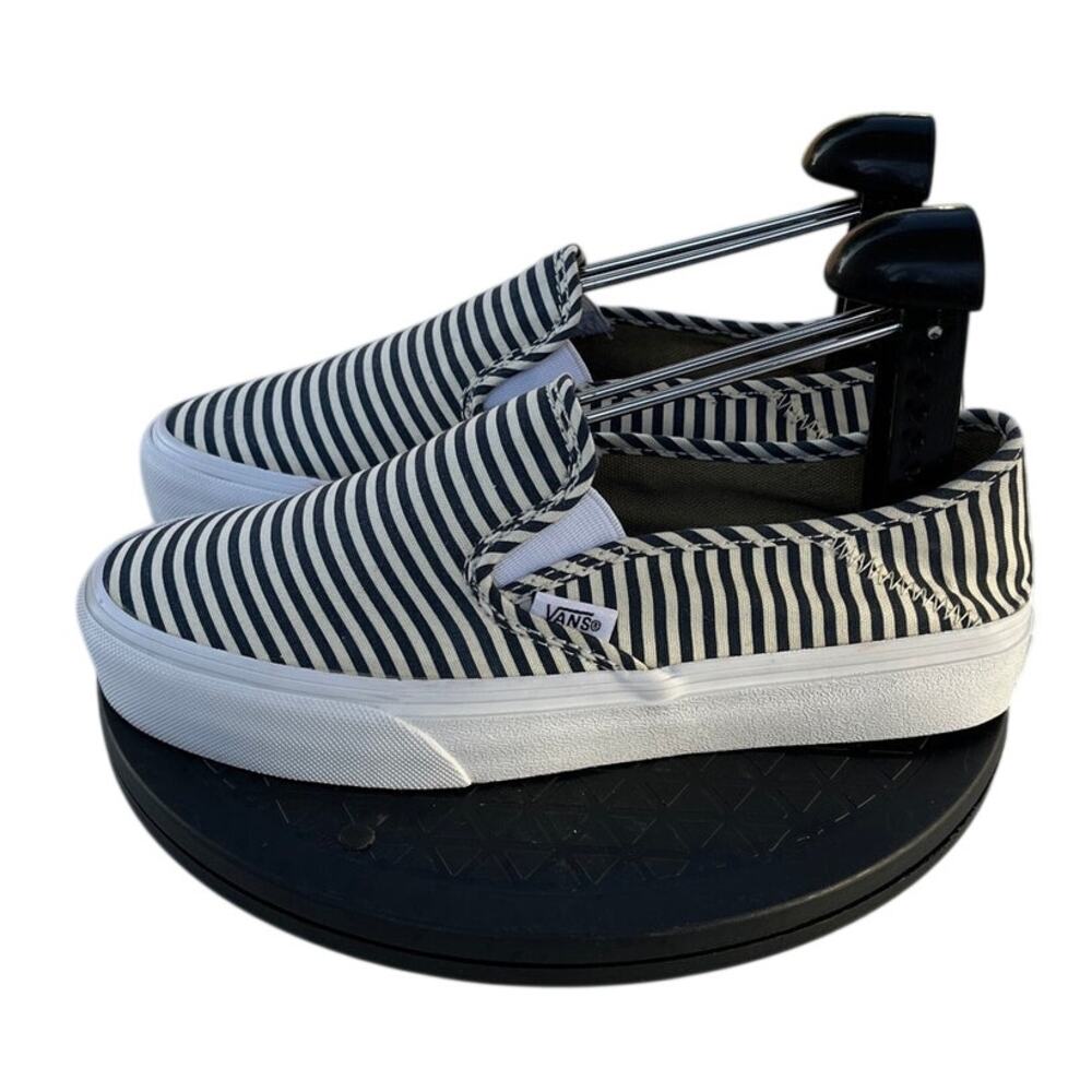 Womens Vans Canvas Striped Casual Skateboarding Slip-On Sneaker SZ 6.5 White - Picture 2 of 6